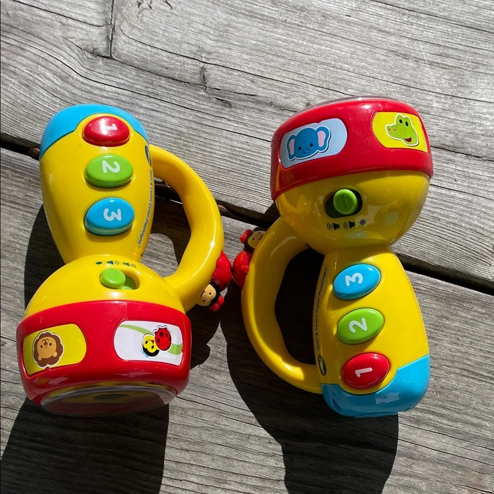 Vibrant Yellow and Red Learning Toy Set ,Spin & Learn Color Flashlights